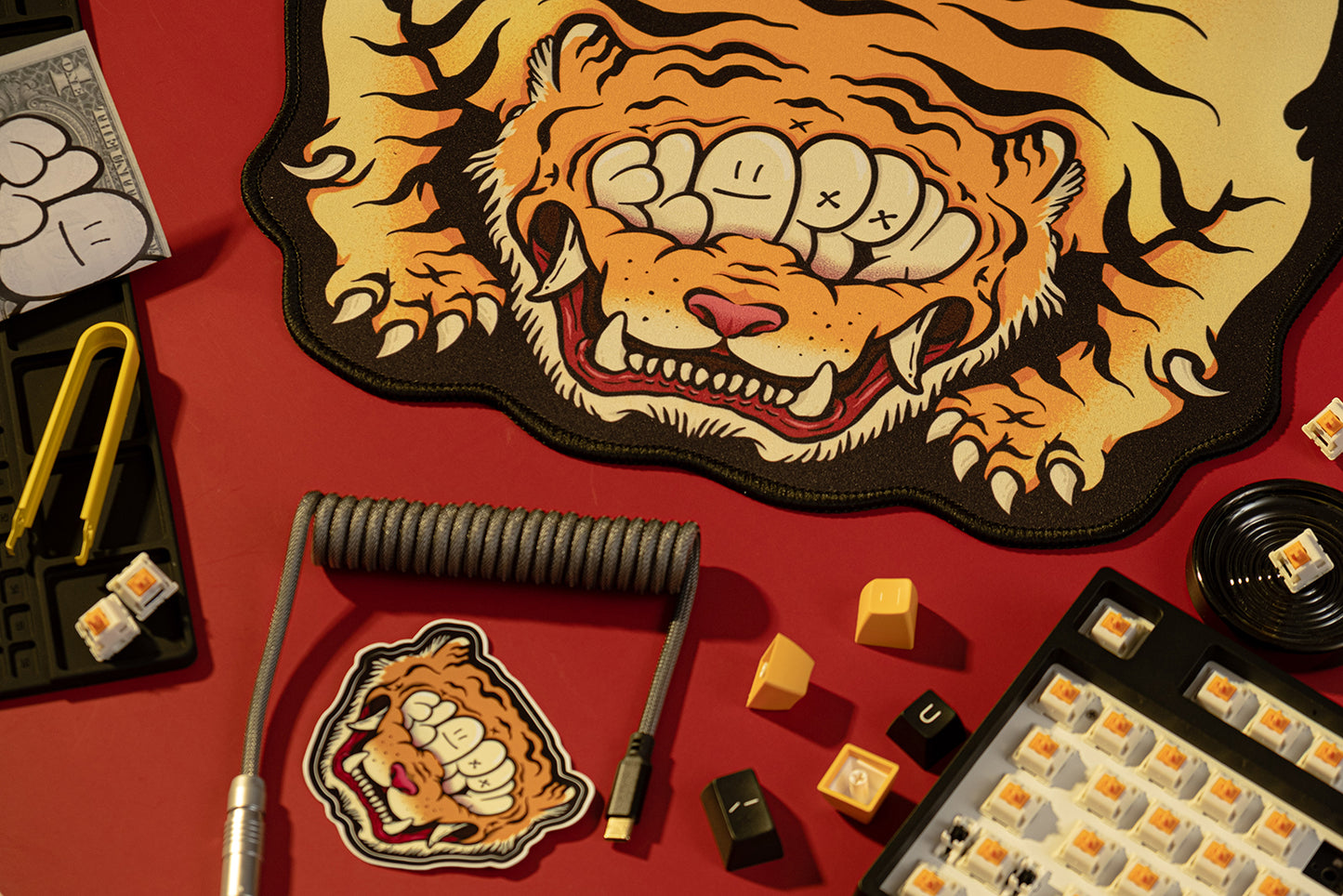 Floppy Fat Tiger - OG - Custom Shape 80x40CM